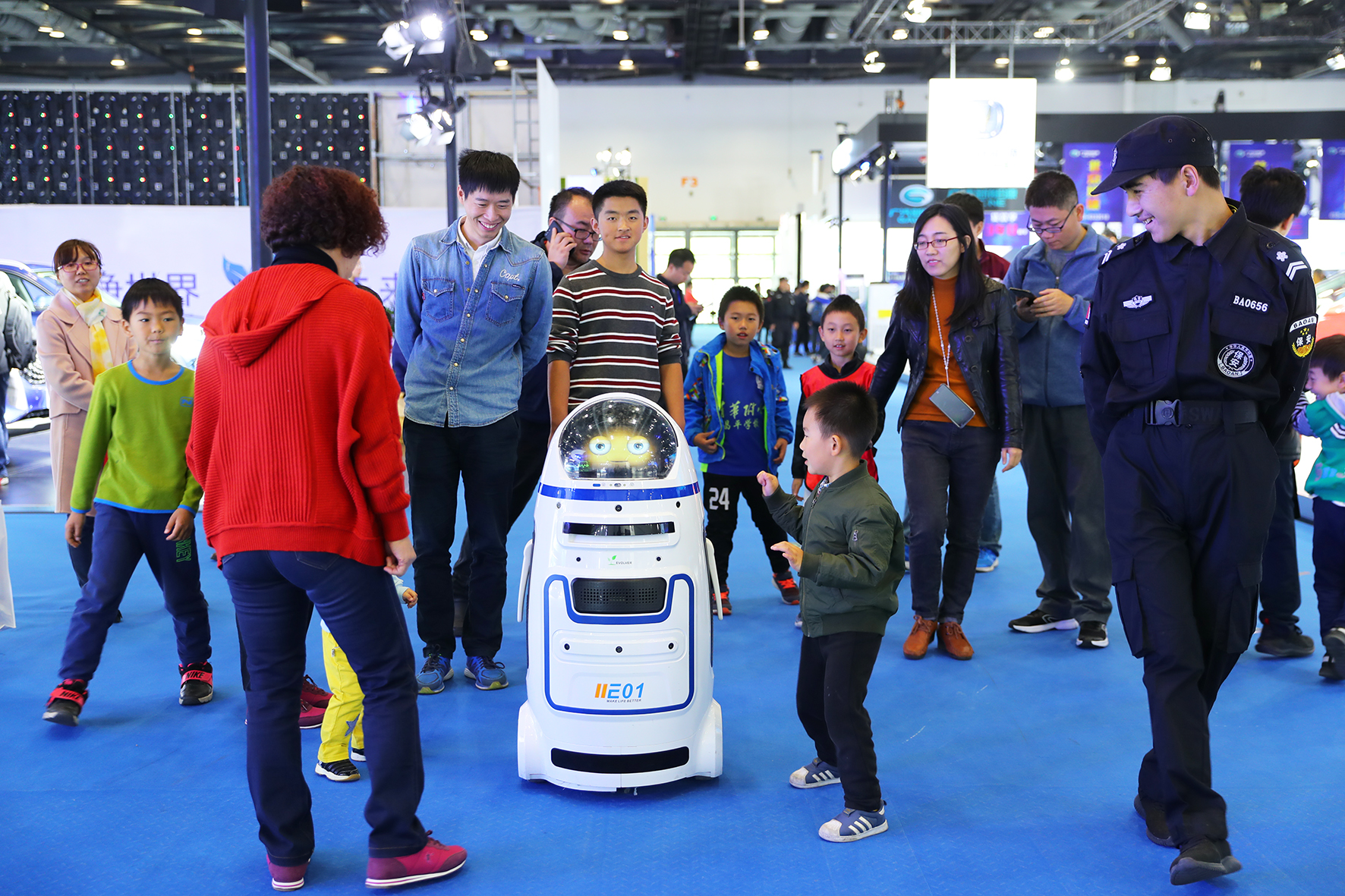 【W(wǎng)ICV·展覽會】2023世界智能網(wǎng)聯(lián)汽車大會展覽會今日起開放觀眾報名！_北京中汽四方會展有限公司
